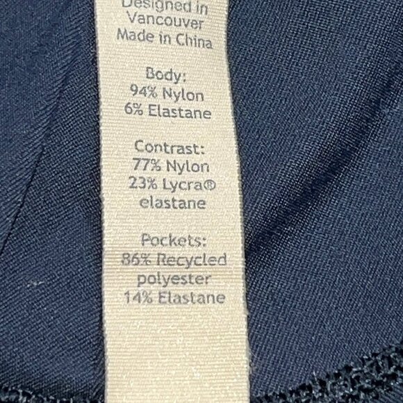Lululemon Great Wall Pant Sz XL (35") in Deep Blue - Excellent Condition - Picture 11 of 14
